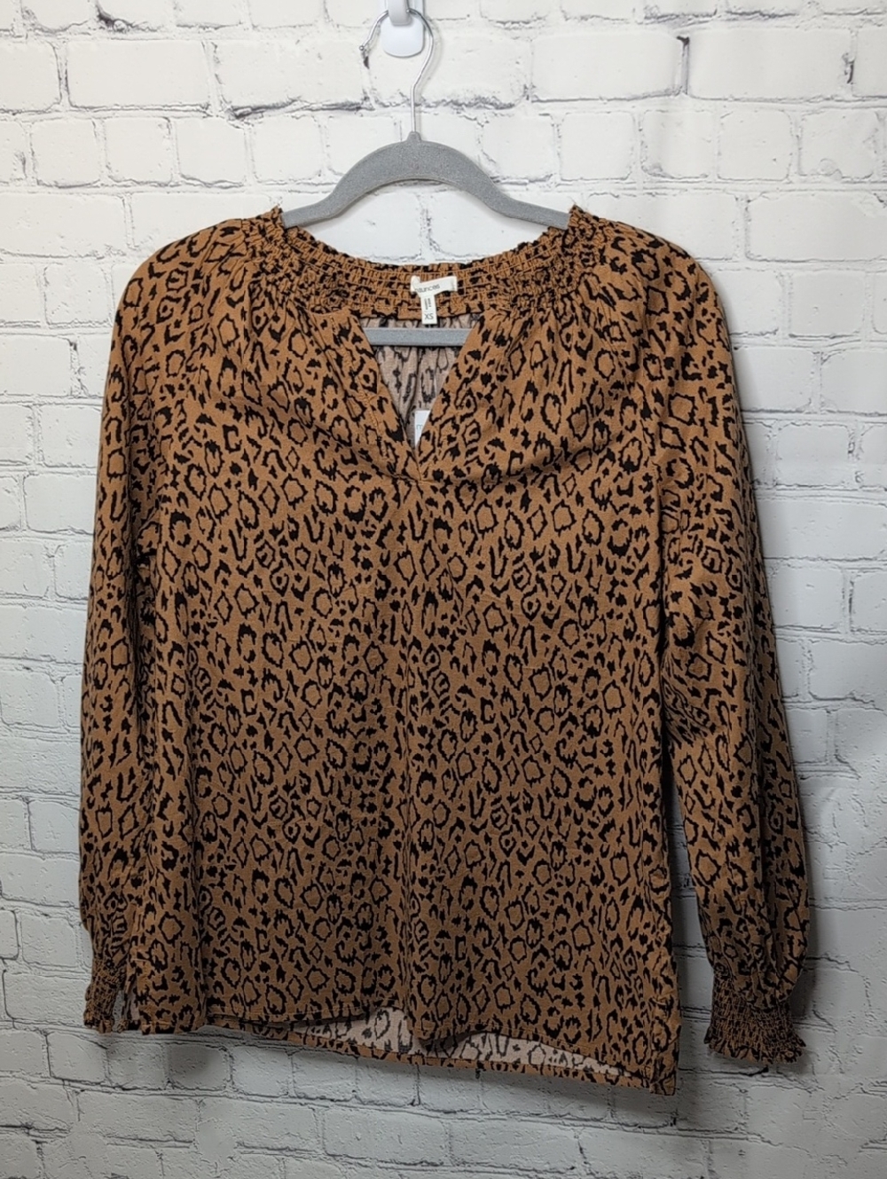NWT Maurices V Neck Smocked Wrist Long Sleeve Blouse In Leopard Print
